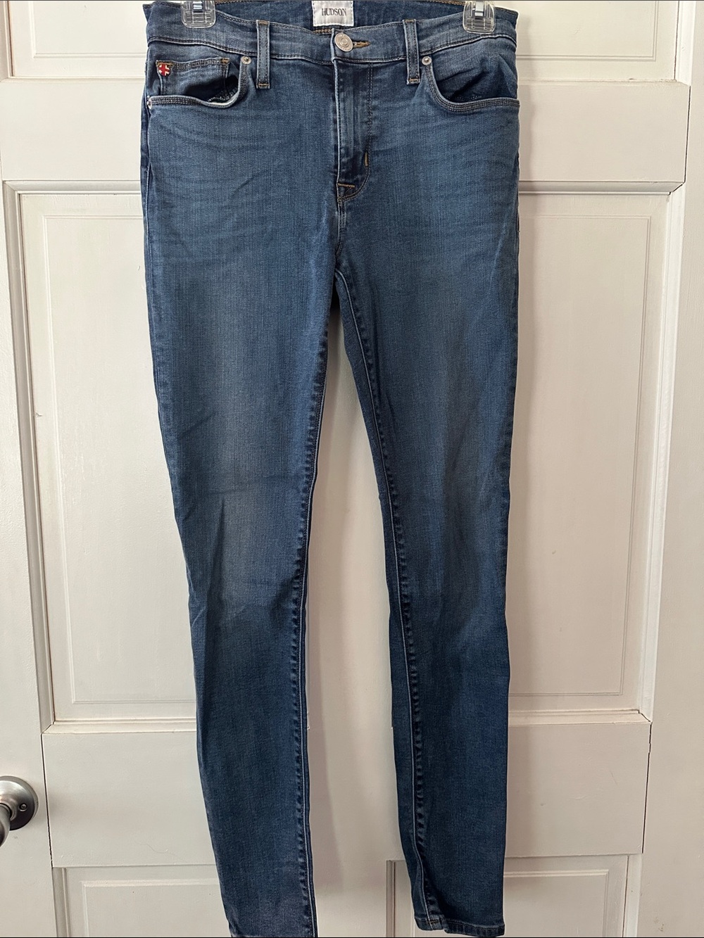 Hudson Jeans Women's Skinny Jeans in Medium Blue Wash